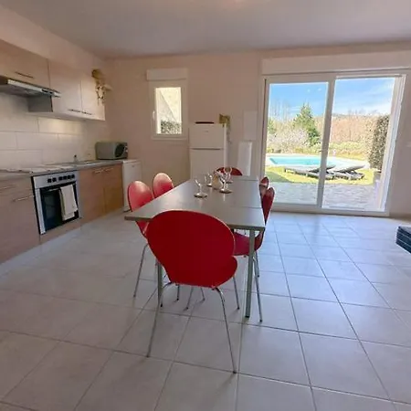 Domaine Des Fleurs Vakantiehuis Gagnières